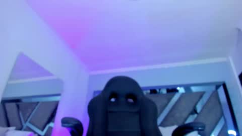    online show from 02-24-25, 01:42