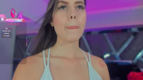 Snapshot of allijadid chatting on 11-14-25, 11:09 online show from 11-14-25, 11:09