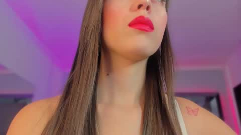 Snapshot of allijadid chatting on 11-18-25, 10:31 online show from 11-18-25, 10:31