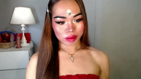 Snapshot of allirah20x chatting on 12-07-24, 08:05 Allirah online show from 12-07-24, 08:05