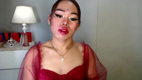 Snapshot of allirah20x chatting on 12-10-24, 04:06 Allirah online show from 12-10-24, 04:06