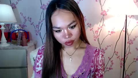 Snapshot of allirah20x chatting on 01-08-25, 08:18 Allirah online show from 01-08-25, 08:18