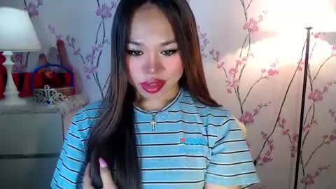 Snapshot of allirah20x chatting on 01-29-25, 11:25 Allirah online show from 01-29-25, 11:25