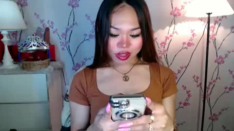 Snapshot of allirah20x chatting on 02-20-25, 11:54 Allirah online show from 02-20-25, 11:54