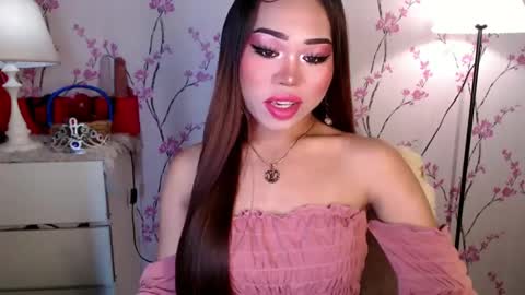 Snapshot of allirah20x chatting on 03-03-25, 06:55 Allirah online show from 03-03-25, 06:55