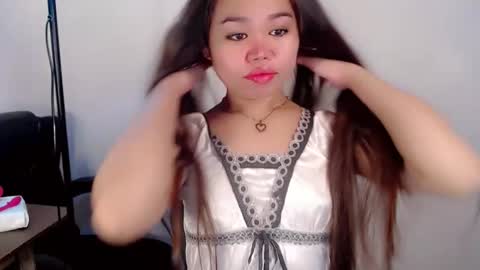 Snapshot of allirah20x chatting on 09-13-25, 10:20 Allirah online show from 09-13-25, 10:20