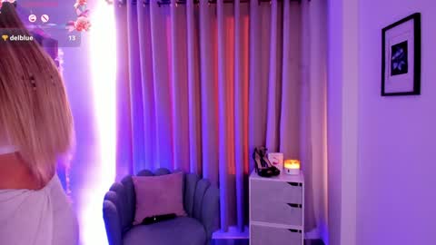 Snapshot of allison_alahia chatting on 01-22-25, 10:05 Allison online show from 01-22-25, 10:05