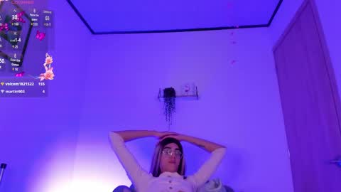 Snapshot of allison_alahia chatting on 02-20-25, 12:30 Allison online show from 02-20-25, 12:30