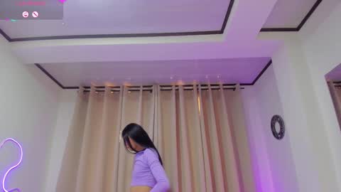 Snapshot of allison_alahia chatting on 09-12-25, 12:27 Allison online show from 09-12-25, 12:27