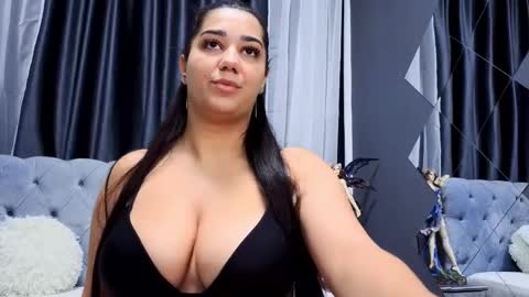 Snapshot of allison_karter chatting on 09-30-25, 04:06 Allison online show from 09-30-25, 04:06