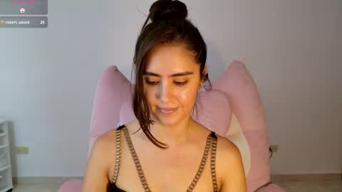 Snapshot of allisonpalmer chatting on 05-23-26, 04:00 Allison Palmer online show from 05-23-26, 04:00