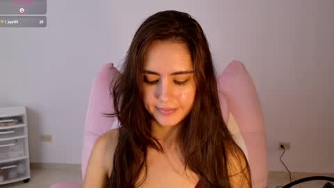 Snapshot of allisonpalmer chatting on 06-06-26, 04:55 Allison Palmer online show from 06-06-26, 04:55