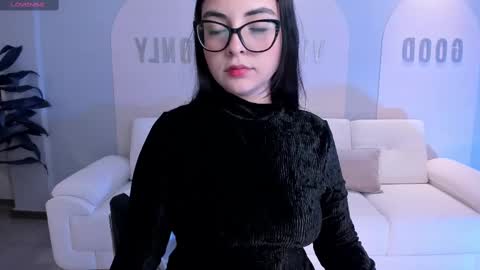 Snapshot of allisonrogersx chatting on 03-01-25, 07:15 Allison Rogers online show from 03-01-25, 07:15