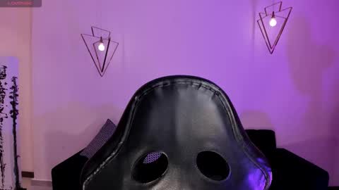 Snapshot of allisonrogersx chatting on 10-03-25, 03:03 Allison Rogers online show from 10-03-25, 03:03