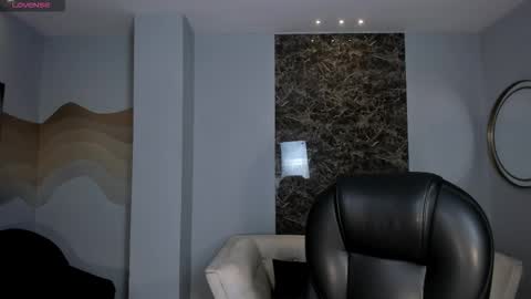 Snapshot of allisonrogersx chatting on 11-05-25, 02:55 Allison Rogers online show from 11-05-25, 02:55