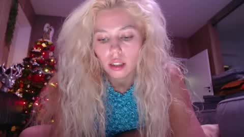 allissonhotbb online show from 12-08-24, 06:39