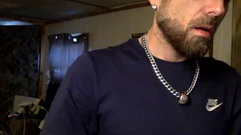 Snapshot of allitrunnin chatting on 02-28-26, 01:12 allitrunnin online show from 02-28-26, 01:12