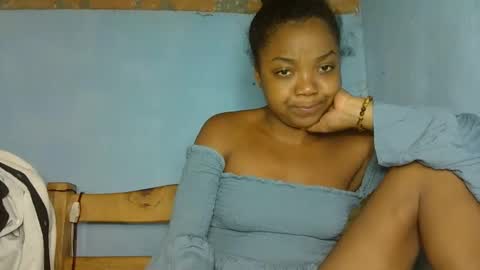 allizida01 online show from 02-10-26, 06:45