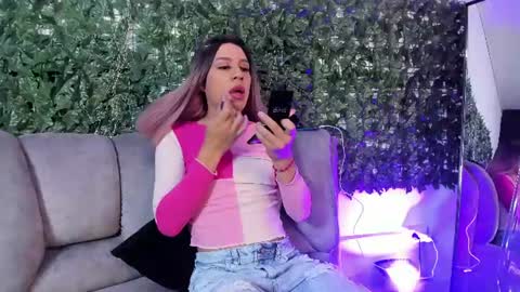 Snapshot of allizonkent chatting on 07-02-26, 03:17 allizonkent online show from 07-02-26, 03:17