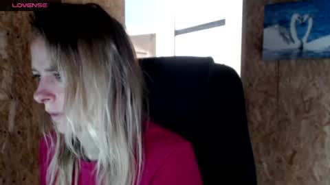 Snapshot of alllexandra chatting on 06-16-26, 11:35 alllexandra online show from 06-16-26, 11:35