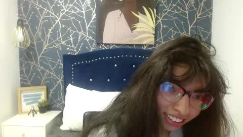 Snapshot of alllyson_ chatting on 05-29-26, 08:07 alison online show from 05-29-26, 08:07