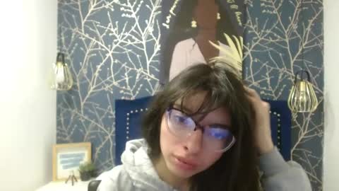Snapshot of alllyson_ chatting on 05-30-26, 08:28 alison online show from 05-30-26, 08:28