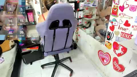 Snapshot of allsson_miller chatting on 03-01-26, 12:56 allsson_miller online show from 03-01-26, 12:56
