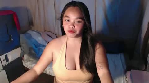 Snapshot of alluring_bobbies chatting on 01-12-26, 04:45 dhiharu online show from 01-12-26, 04:45