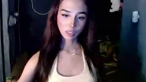 Snapshot of alluring_cesxoxo chatting on 11-13-25, 03:55 Ces online show from 11-13-25, 03:55