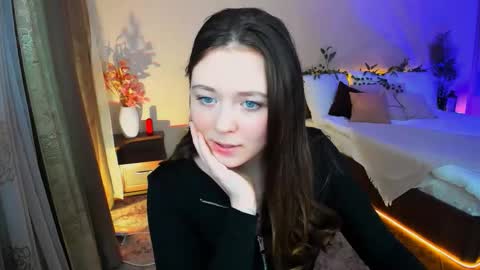 alluringeyess online show from 11-07-25, 04:40