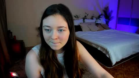 Snapshot of alluringeyess chatting on 01-13-26, 04:34 alluringeyess online show from 01-13-26, 04:34