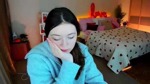 Snapshot of alluringeyess chatting on 02-15-26, 04:09 alluringeyess online show from 02-15-26, 04:09