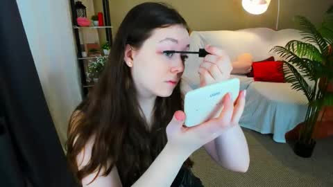 Snapshot of alluringeyess chatting on 02-21-26, 09:54 alluringeyess online show from 02-21-26, 09:54