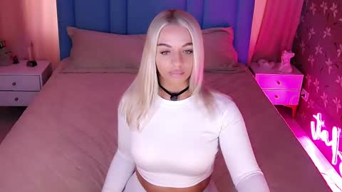 AlwaysHot online show from 05-22-26, 03:02