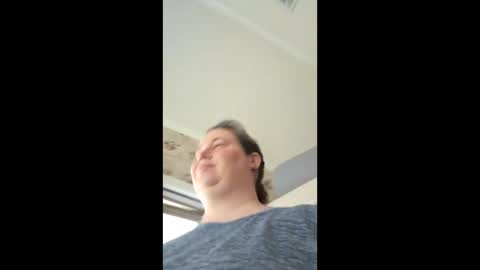 Snapshot of ally12334 chatting on 04-06-26, 03:35 ally12334 online show from 04-06-26, 03:35