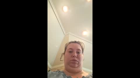 Snapshot of ally12334 chatting on 04-11-26, 03:49 ally12334 online show from 04-11-26, 03:49