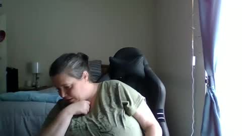 Snapshot of ally12334 chatting on 05-01-26, 10:14 ally12334 online show from 05-01-26, 10:14