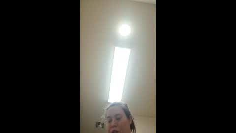 Snapshot of ally12334 chatting on 05-06-26, 04:23 ally12334 online show from 05-06-26, 04:23