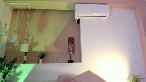 Ally  online show from 10-06-25, 03:37