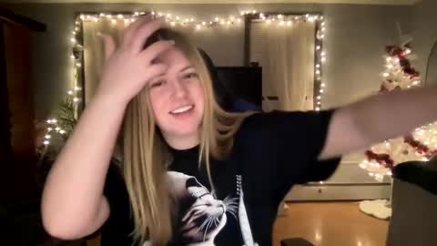 Snapshot of allyanalangel chatting on 01-24-25, 05:10 allyanalangel online show from 01-24-25, 05:10