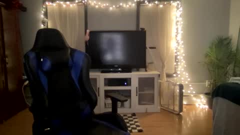 Snapshot of allyanalangel chatting on 02-04-25, 07:18 allyanalangel online show from 02-04-25, 07:18