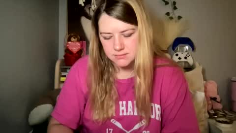 Snapshot of allyanalangel chatting on 03-05-25, 09:48 allyanalangel online show from 03-05-25, 09:48