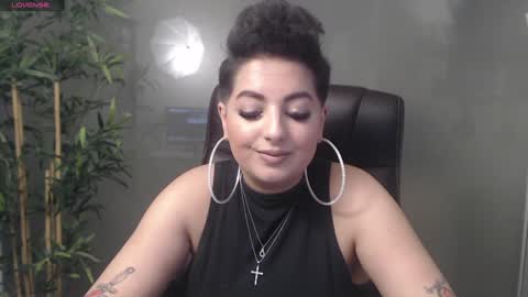         online show from 12-22-24, 09:31