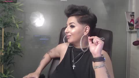         online show from 12-23-24, 01:18