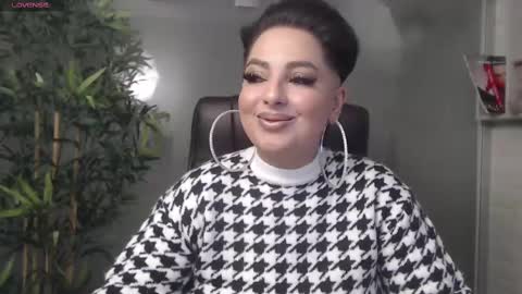         online show from 02-13-25, 08:03