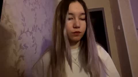 Snapshot of allynmckinnell chatting on 02-17-26, 06:25 Trisha online show from 02-17-26, 06:25