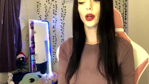 Ally Girl In Her Ally World online show from 12-05-24, 07:27