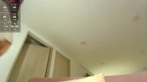 Ally   online show from 01-19-26, 04:05