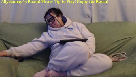 Allyssamay online show from 01-10-25, 07:25