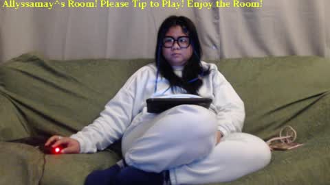 Allyssamay online show from 01-18-25, 06:24